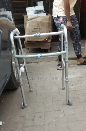 Walking Aid With Tyre