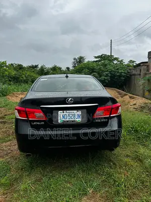 Lexus ES 350 2011 Black