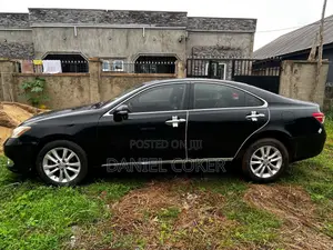 Lexus ES 350 2011 Black