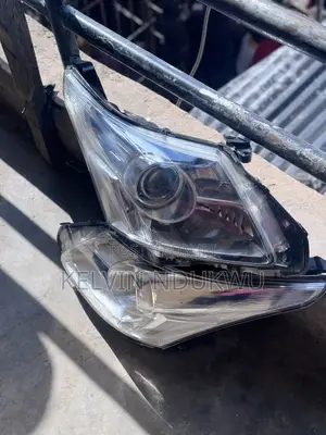 Toyota AVENSIS 2010