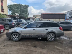 Subaru Outback Automatic 2005 Silver