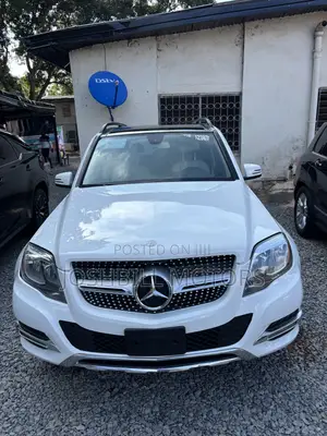 Mercedes-Benz GLK-Class 350 4MATIC 2013 White