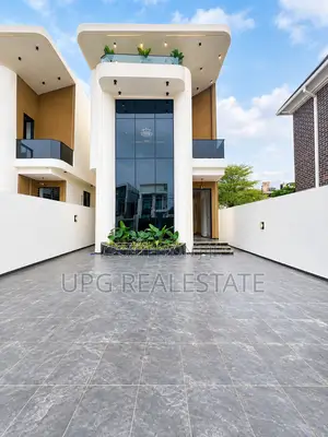 5bdrm Duplex in Lekki Phase 1 for sale