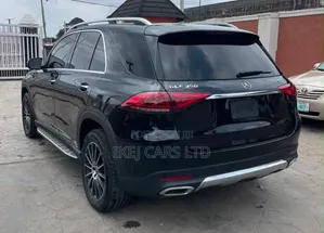 Mercedes-Benz GLE-Class 2019 Black