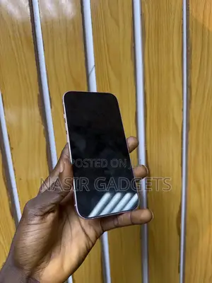 Apple iPhone 15 128 GB Pink