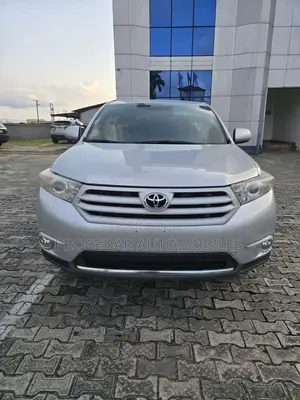 Toyota Highlander 2013 Silver