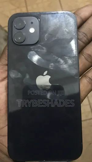 Apple iPhone 12 64 GB Gray