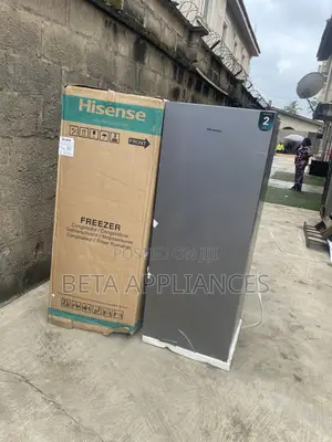 Hisense 189DR Large Upright Freezer