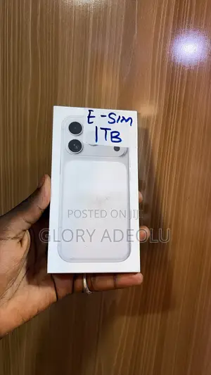 New Apple iPhone 17 Pro 1 TB White