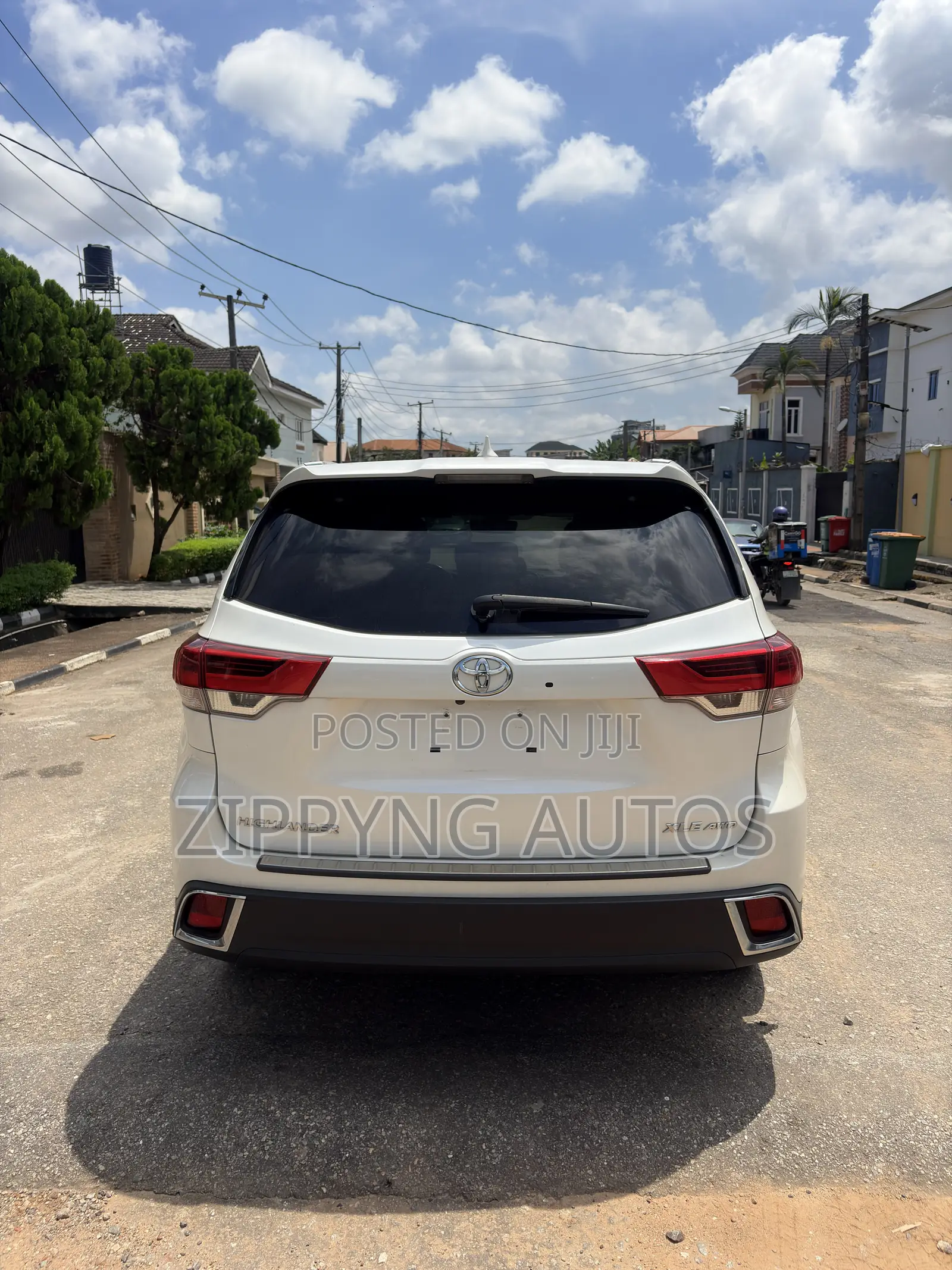 Toyota Highlander XLE 2019 White