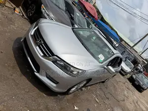 Honda Accord 2012 Silver