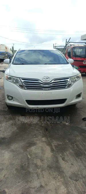 Toyota Venza 2011 White