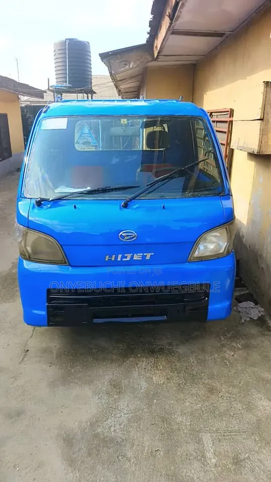 Daihatsu Hijet 2002 Blue