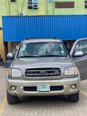 Toyota Sequoia 2000 Silver