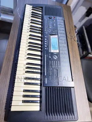 Yamaha Keyboard PSR-420