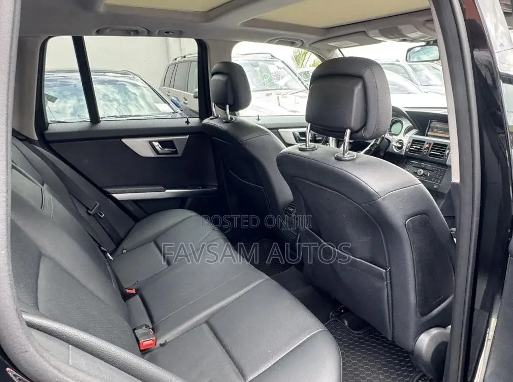 Mercedes-Benz GLK-Class 2010 Black