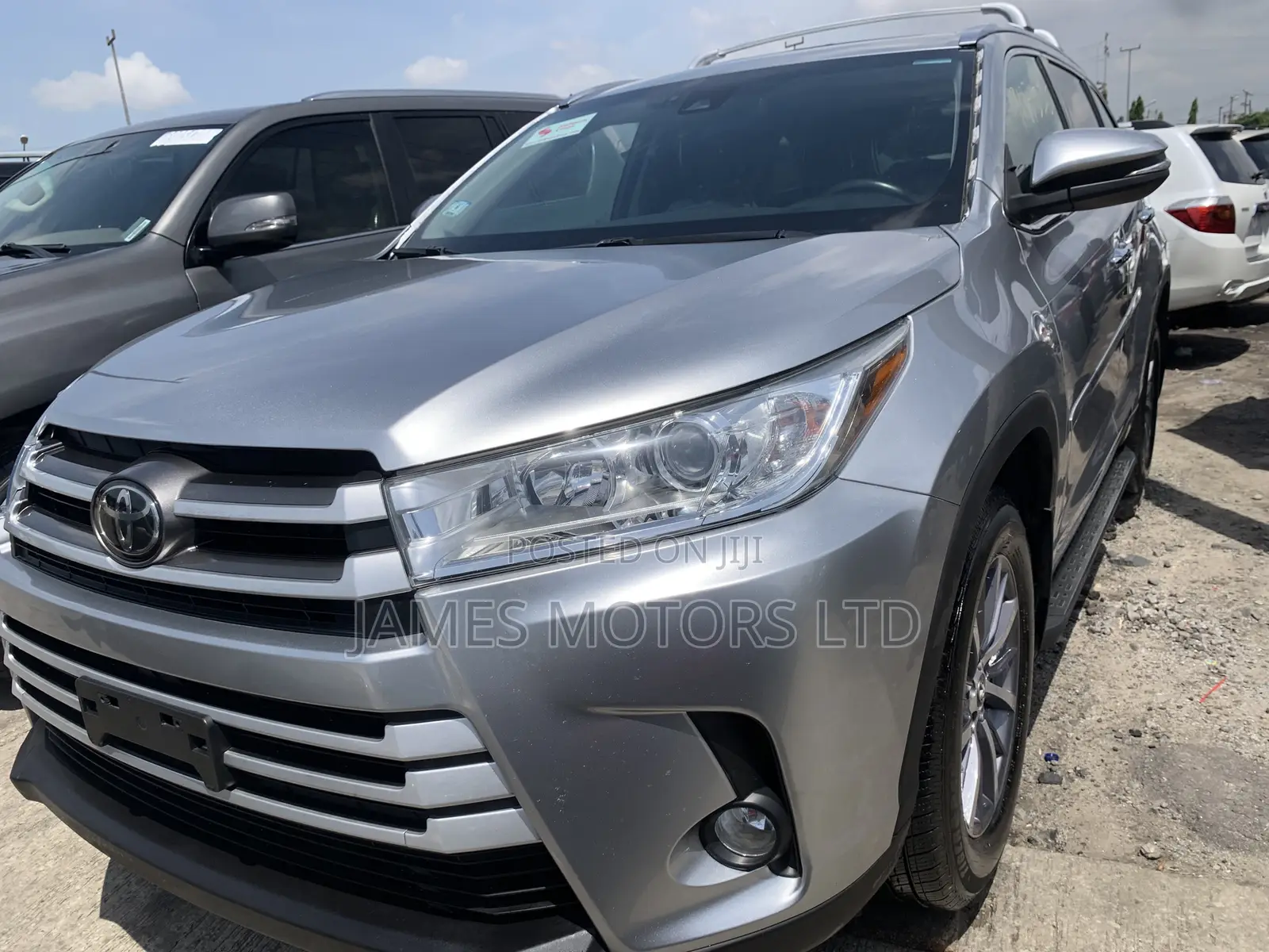 Toyota Highlander 2018 Silver
