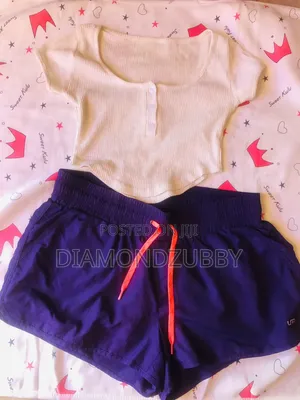 Plain Jeans Bumshort