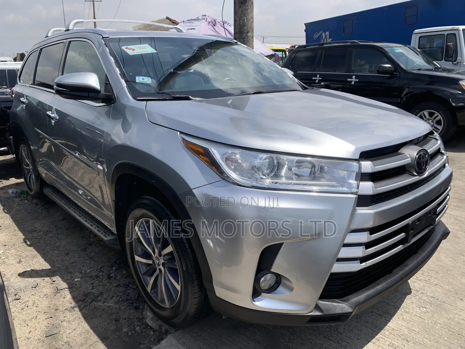 Toyota Highlander 2018 Silver