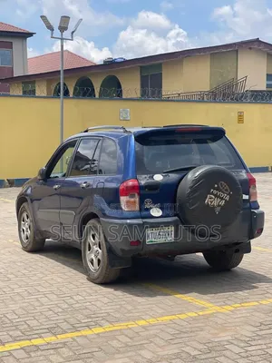 Toyota RAV4 Automatic 2003 Blue