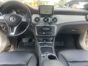 Mercedes-Benz CLA-Class 2014 Silver