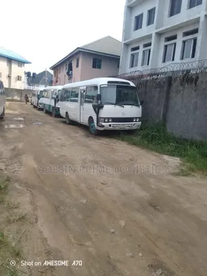Toyota Hiace Coaster Bus for Hire in Lagos – 14/18/22/25 Seater