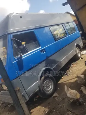 Volkswagen LT 2000 Blue