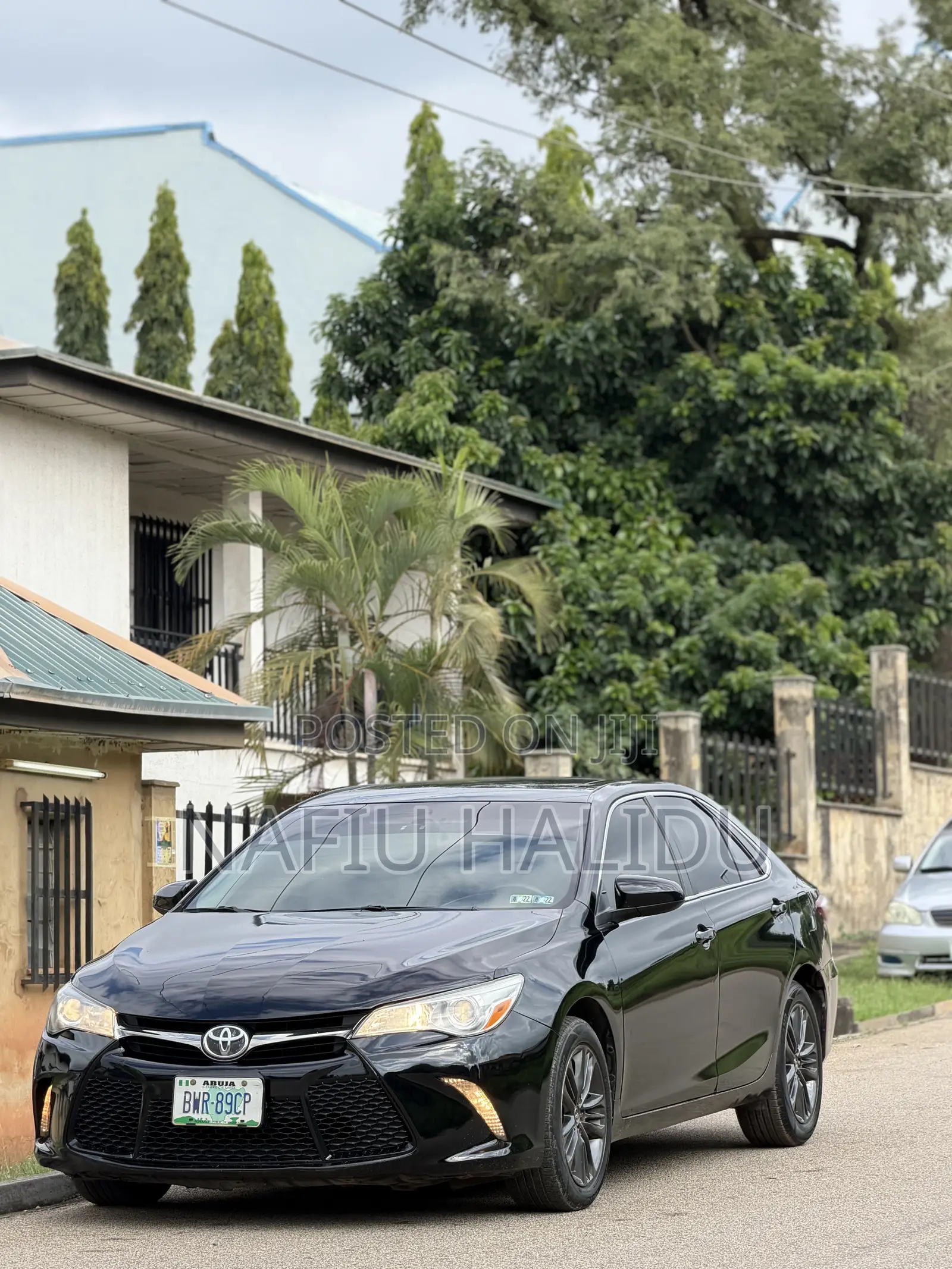 Toyota Camry 2016 Black