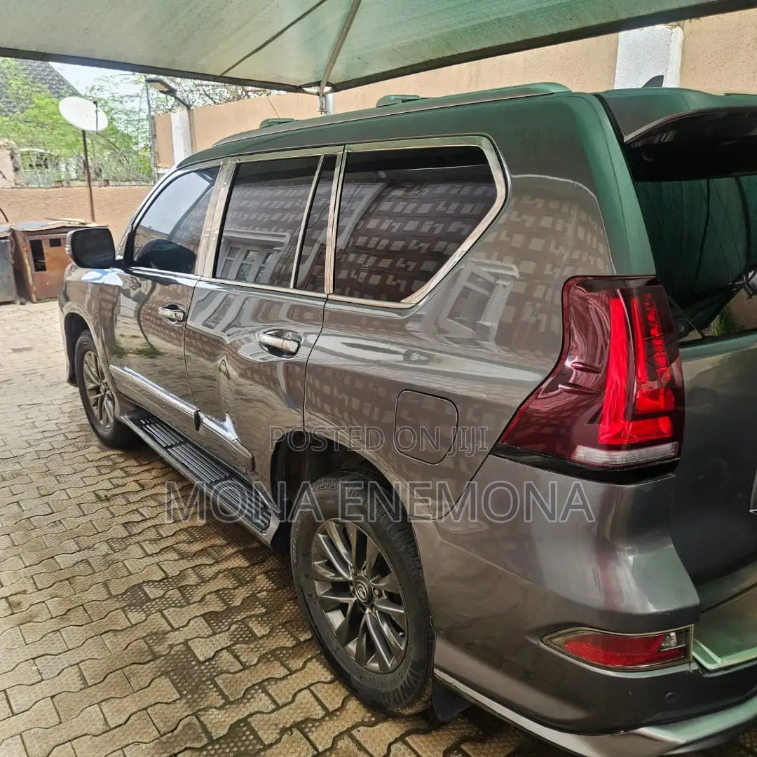 Lexus GX 2013 Gray