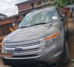 Ford Explorer 2013 Gray