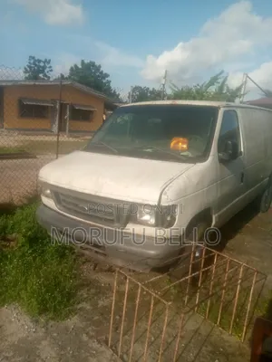 Ford E350 2008 White