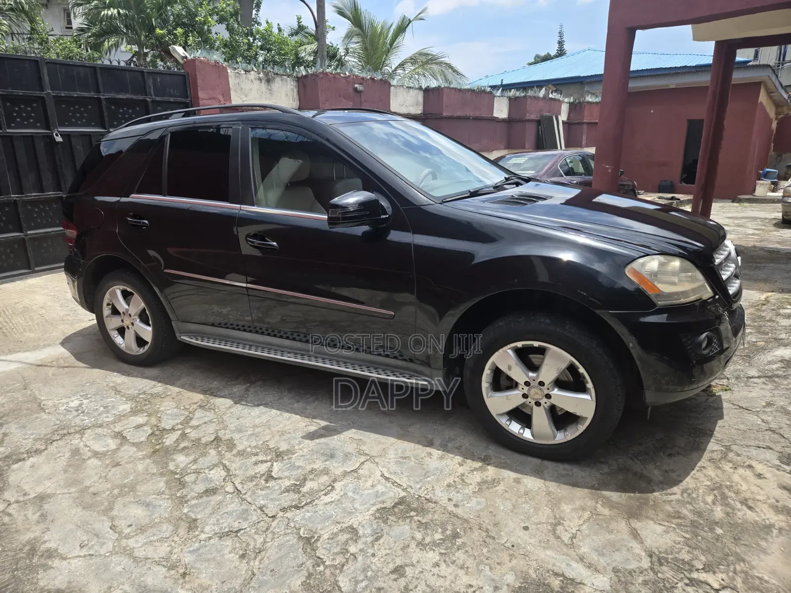 Mercedes-Benz M Class 2011 Black