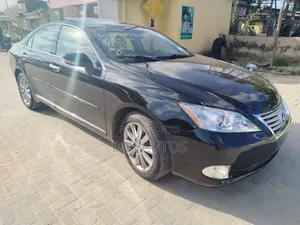 Lexus ES 350 2011 Black