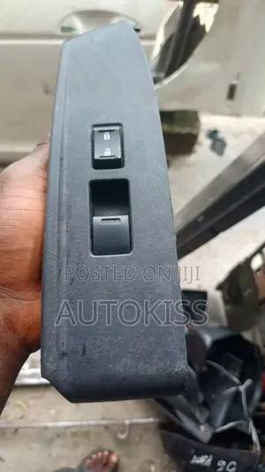 Pressing Buttons for Accord 2008