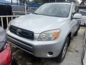 Toyota RAV4 2008 Silver