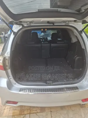 Toyota Wish 2014 Silver