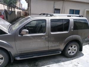 Nissan Pathfinder 2027 Gray