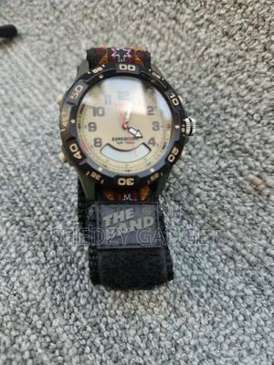 Vintage Sport Analog-Digital Alarm Men's Quartz Watch