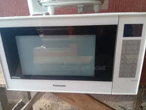 Panasonic 3inl Microwave,warm, Grill Oven (Inverter) Used