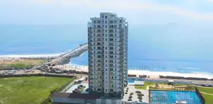 Furnished 2bdrm Apartment in Bluewater Apartments, Lekki Phase 1