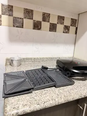 3 in 1 Russell Hobs Waffle/ Sandwich Maker