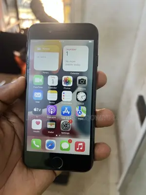 Apple iPhone 7 32 GB Black