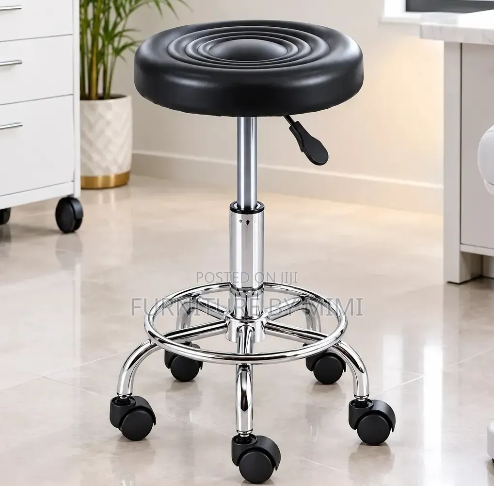 Adjustable Hydraulic Swivel Stool Perfect for Salon, Lab, or Office.