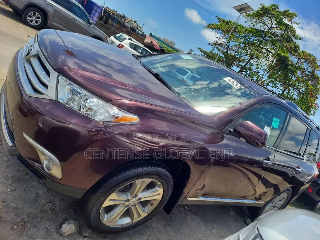 Toyota Highlander 2013