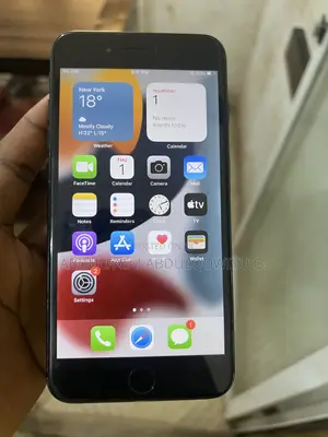 Apple iPhone 7 Plus 32 GB Black