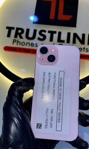 Apple iPhone 15 128 GB Pink