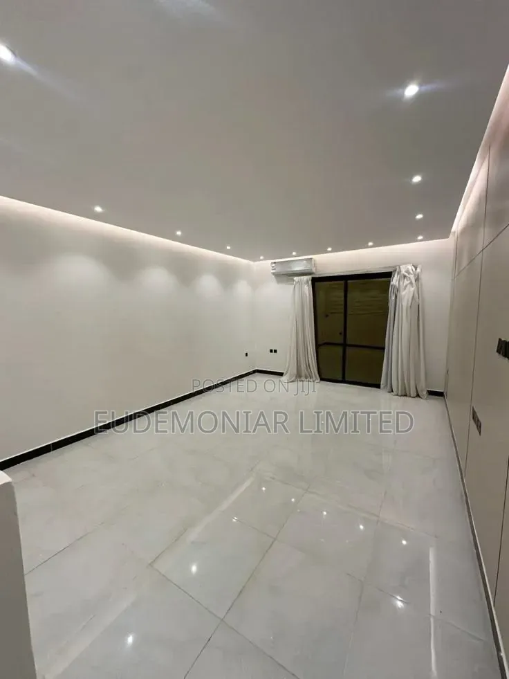 Interior Tile Upgrade Service