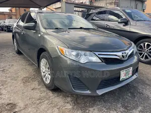 Toyota Camry 2013 Gray