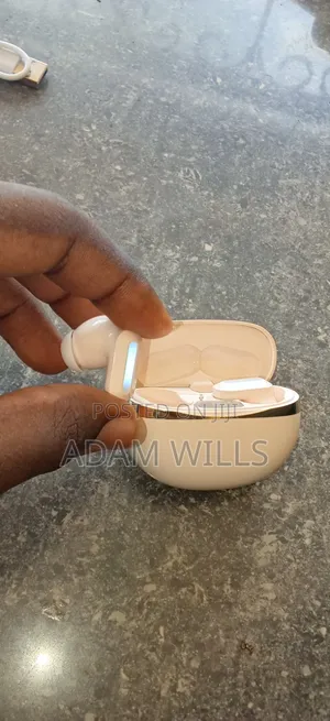 TWS Wireless Bluetooth Earbuds - LED Battery Display Low Latency