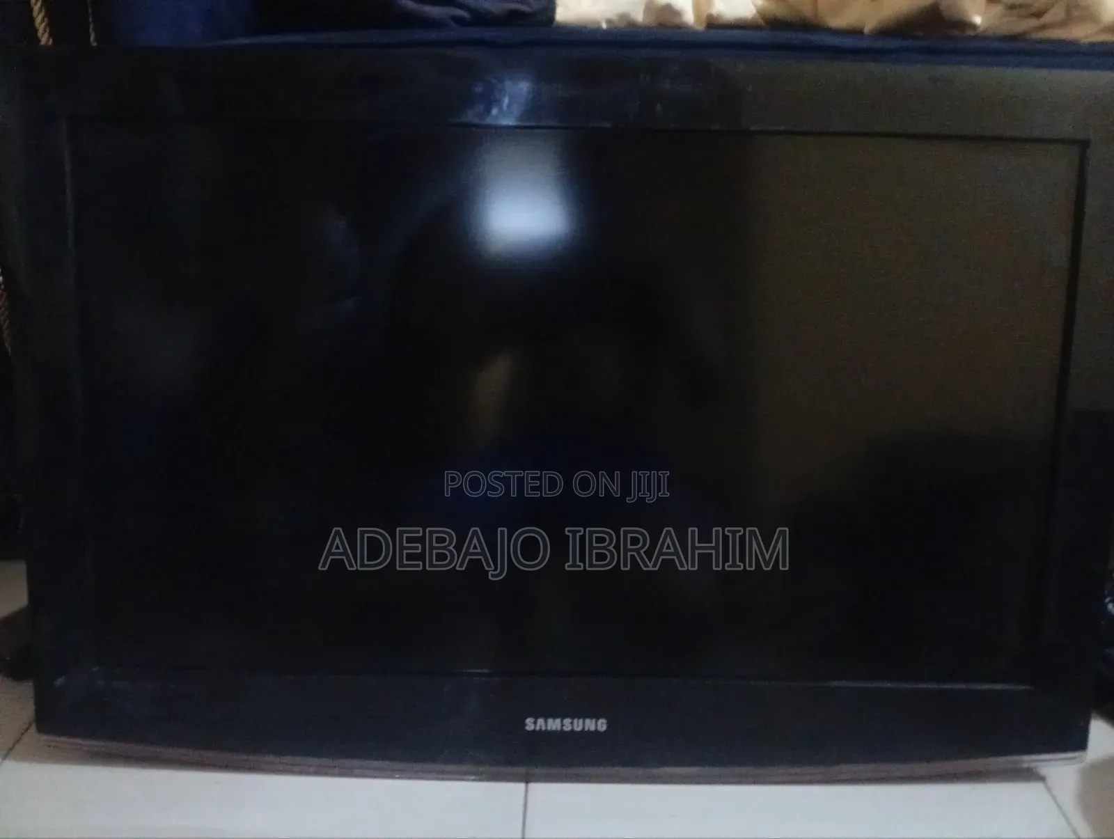 Samsung 32inches